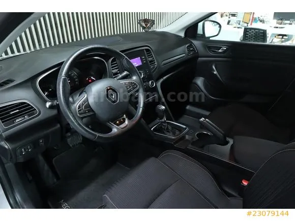 Renault Megane 1.5 dCi Touch Image 7